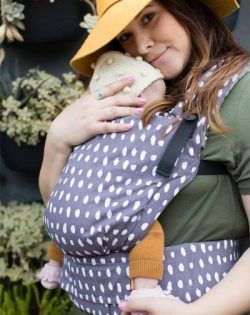 Wonder Free-to-Grow Tula Carrier